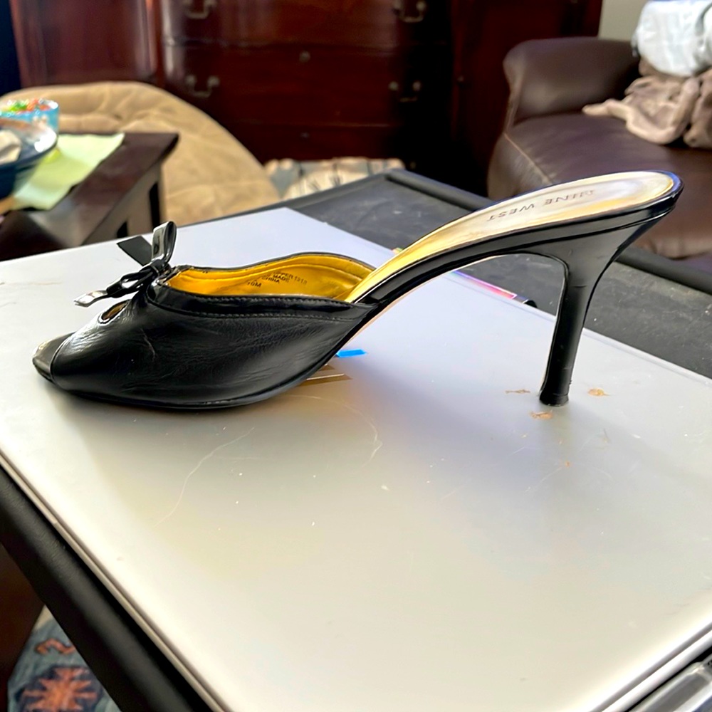 Nine West Kitten heels